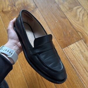 Stuart Weitzman Palmer Loafers Size 6B